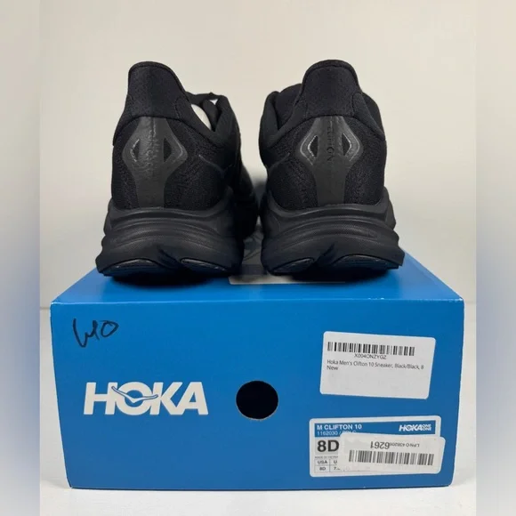 NEW Hoka One One Clifton 10 Triple Black 1162030-BBLC Men's Size 8D
